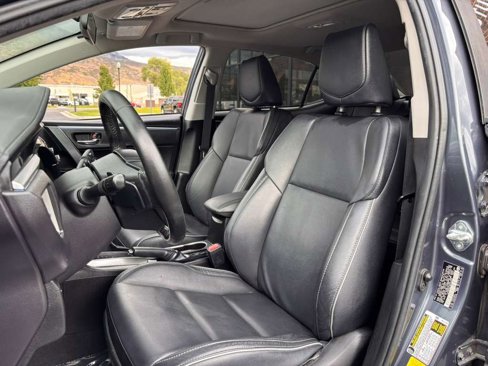 Used 2016 Toyota Corolla S Premium image 25
