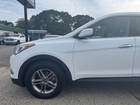Used 2018 Hyundai Santa Fe Sport image 4