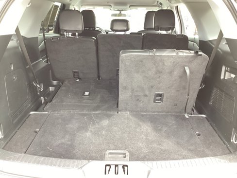 Used 2024 Ford Explorer XLT w/ Equipment Group 202A image 34