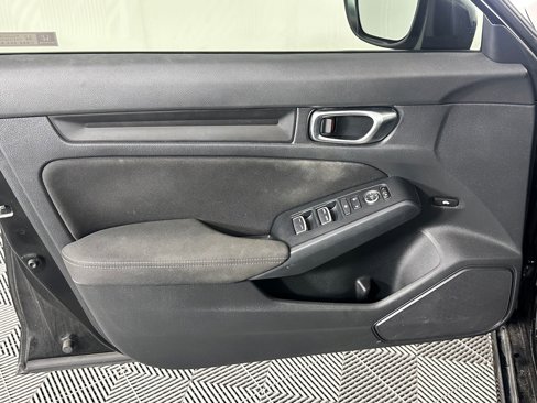 Used 2023 Honda Civic Sport image 12