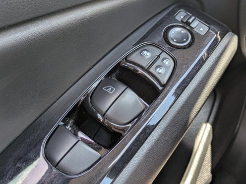 Used 2023 Nissan Altima 2.5 SV image 22