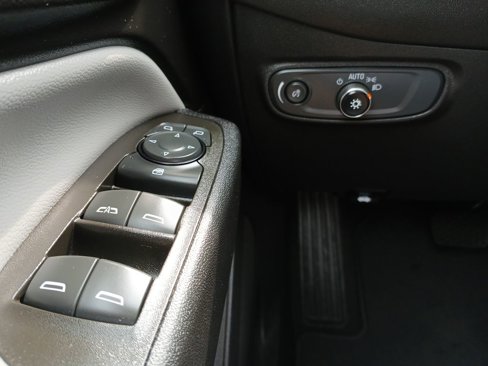 Certified 2023 Chevrolet Equinox LT image 18
