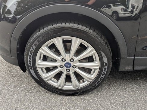 Certified 2018 Ford Escape Titanium image 30