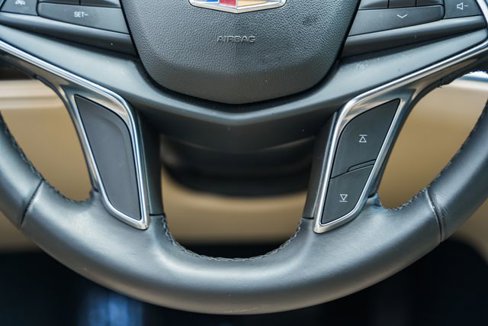 Used 2018 Cadillac XT5 AWD image 31