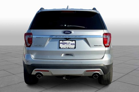 Used 2016 Ford Explorer Limited image 4