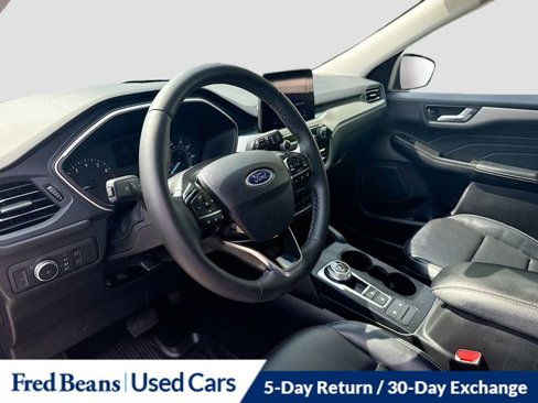 Used 2022 Ford Escape SEL image 11