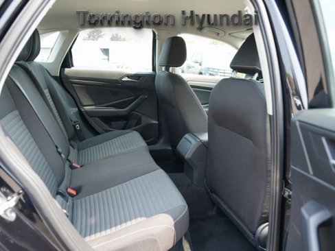 Used 2024 Volkswagen Jetta S image 11