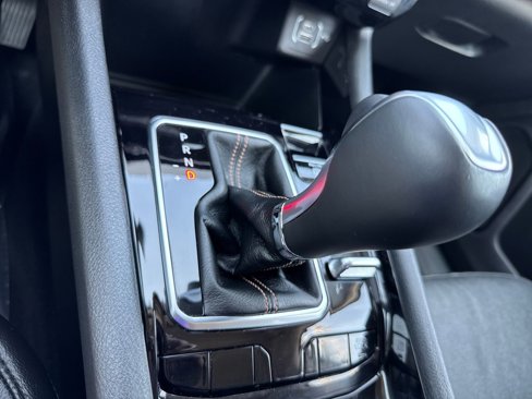 Certified 2022 Jeep Compass Limited image 30