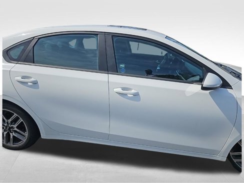 Used 2019 Kia Forte S w/ S Premium Package image 8