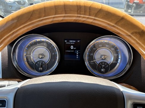 Used 2014 Chrysler 300 C w/ Beats Audio Group image 51