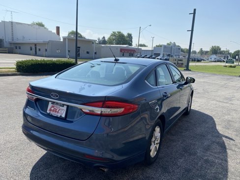 Used 2018 Ford Fusion S image 5