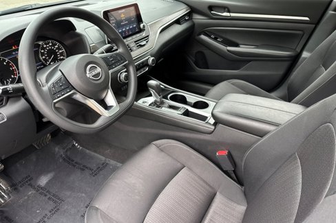 Used 2023 Nissan Altima 2.5 SV image 10