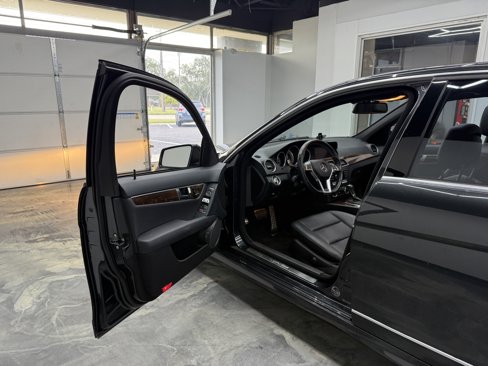 Used 2012 Mercedes-Benz C 300 Sport image 9