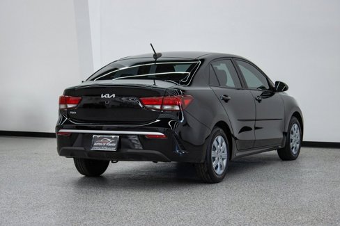 Used 2023 Kia Rio LX image 9