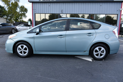 Used 2015 Toyota Prius Three image 9