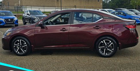 Used 2024 Nissan Sentra SV image 1