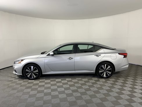 Used 2021 Nissan Altima 2.5 SV image 6