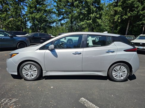 New 2025 Nissan Leaf S image 8