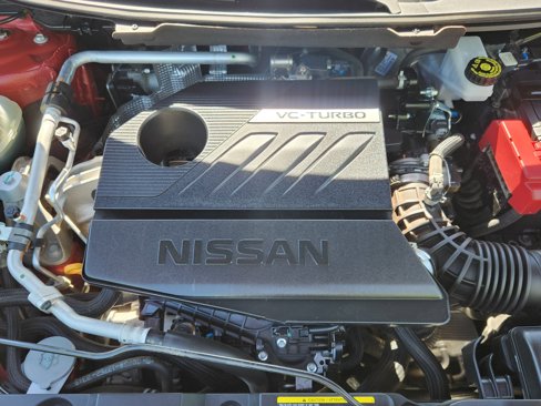 Used 2023 Nissan Rogue SV image 16