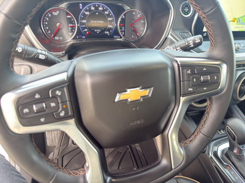 Used 2024 Chevrolet Blazer Premier w/ Enhanced Convenience Package image 13