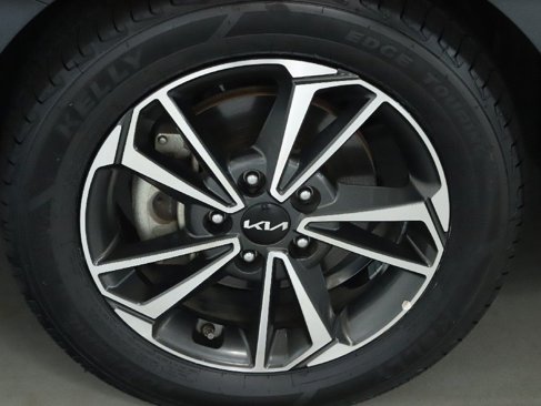 Used 2023 Kia Forte LXS image 37