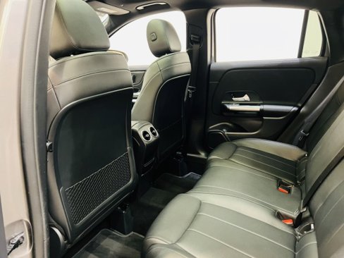 Certified 2021 Mercedes-Benz GLA 250 4MATIC image 52