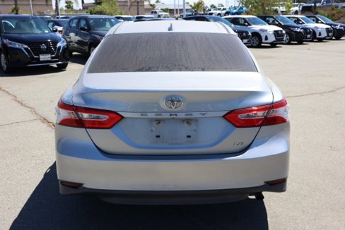 Used 2020 Toyota Camry LE image 5