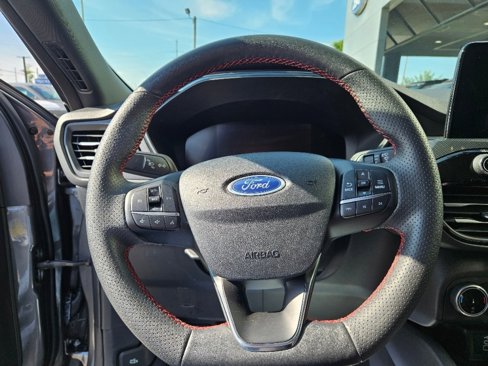 Used 2024 Ford Escape ST-Line image 24