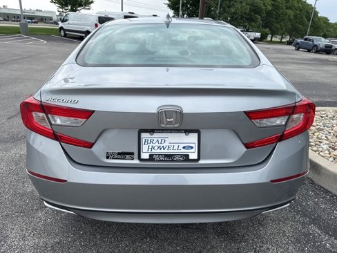 Used 2019 Honda Accord EX image 7