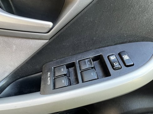 Used 2013 Toyota Prius Three image 14