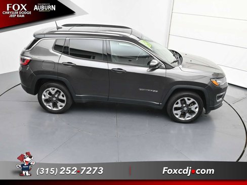 Used 2018 Jeep Compass Limited w/ Navigation Group image 31