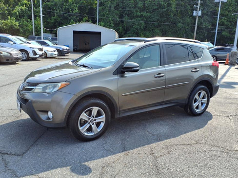 Used 2015 Toyota RAV4 XLE image 7