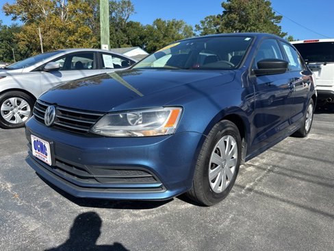 Used 2016 Volkswagen Jetta S image 3