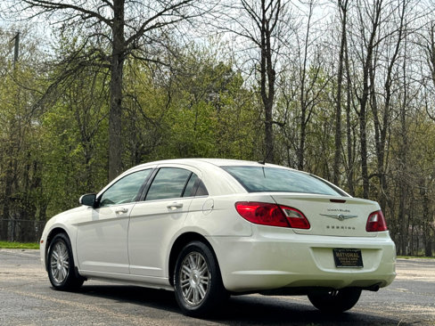 Used 2009 Chrysler Sebring Touring w/ Electronics Convenience Group image 13
