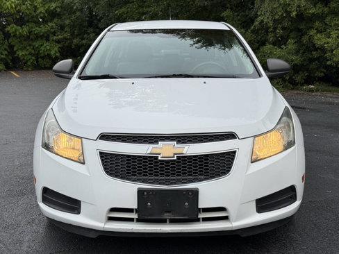 Used 2011 Chevrolet Cruze LS w/ Connectivity Package image 3