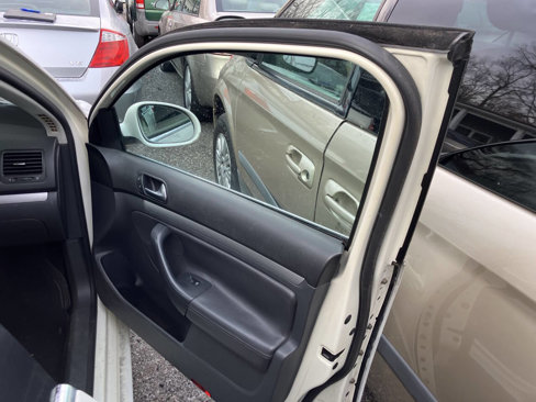 Used 2008 Volkswagen Jetta SE image 14