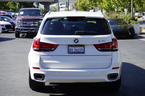 Used 2017 BMW X5 xDrive35d image 9