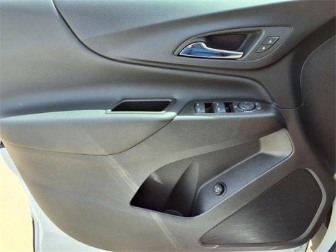 Used 2023 Chevrolet Equinox LT image 20