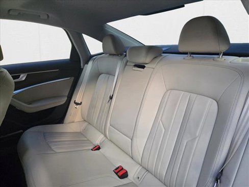 Used 2024 Audi A6 Premium Plus image 14
