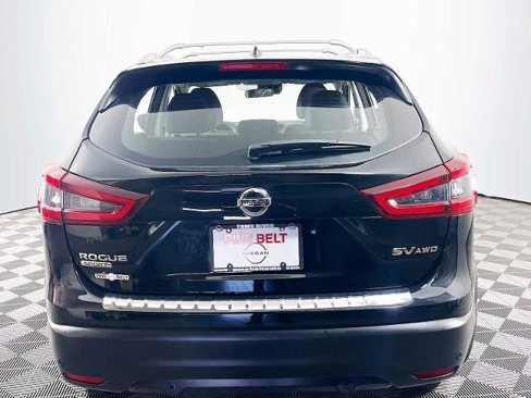 Certified 2020 Nissan Rogue Sport SV image 5