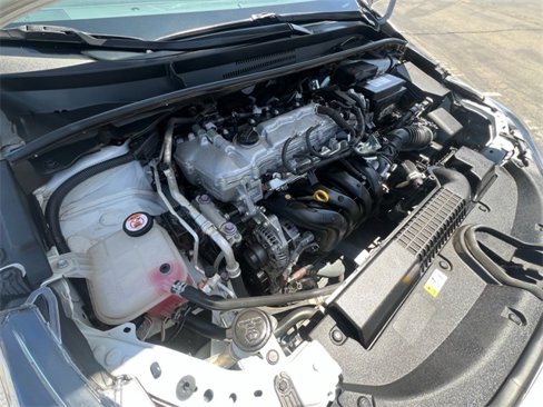 Used 2022 Toyota Corolla LE image 27