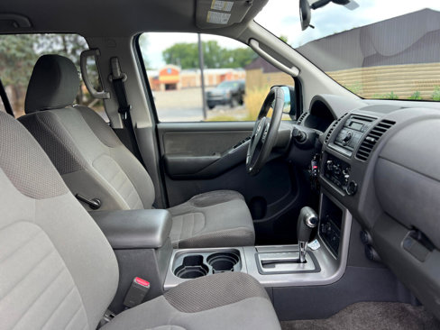 Used 2011 Nissan Pathfinder S w/ Protection Pkg image 44