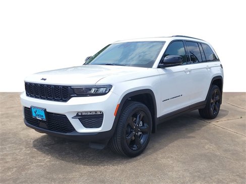 New 2025 Jeep Grand Cherokee Limited w/ Black Appearance Package image 3