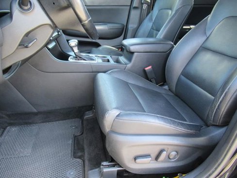 Used 2017 Kia Sportage EX w/ EX Technology Package image 16
