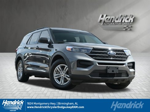 Used 2023 Ford Explorer XLT image 1