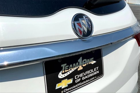 Used 2022 Buick Enclave Essence image 9