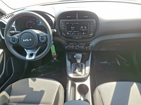 Used 2022 Kia Soul LX w/ Technology Package image 15