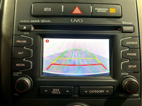 Used 2013 Kia Soul + w/ Audio Pkg image 20