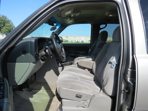 Used 2003 Chevrolet Tahoe LS w/ Cargo Package image 18