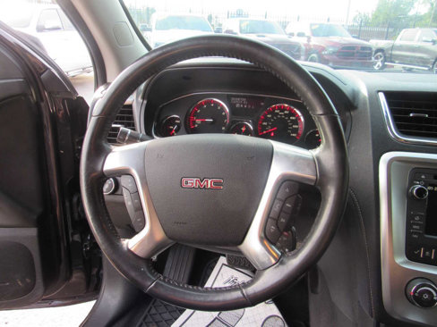 Used 2016 GMC Acadia SLE image 14